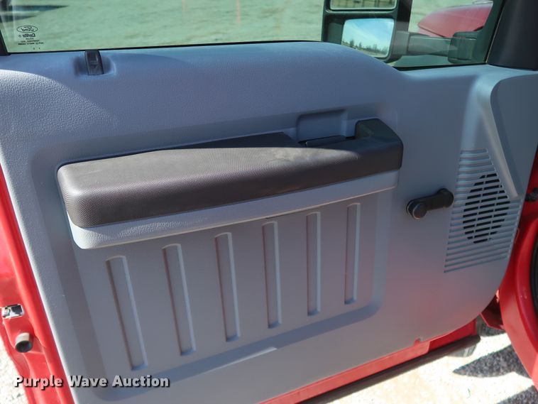 image for item IY9117 2012 Ford F450 Super Duty  flatbed truck