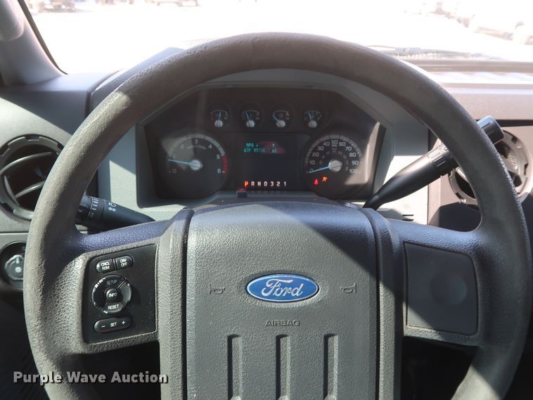 image for item IY9117 2012 Ford F450 Super Duty  flatbed truck