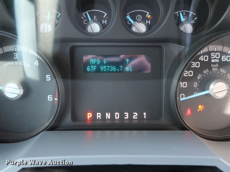 image for item IY9117 2012 Ford F450 Super Duty  flatbed truck