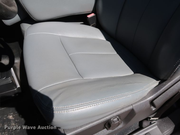 image for item IY9117 2012 Ford F450 Super Duty  flatbed truck