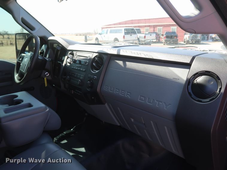 image for item IY9117 2012 Ford F450 Super Duty  flatbed truck