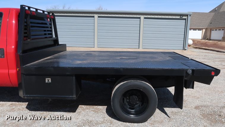 image for item IY9117 2012 Ford F450 Super Duty  flatbed truck