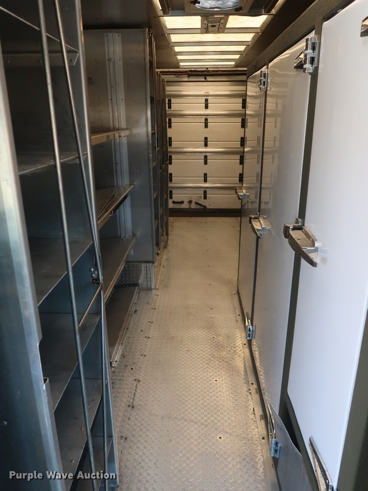 image for item IY9119 2013 Ford F59  refrigerated delivery truck