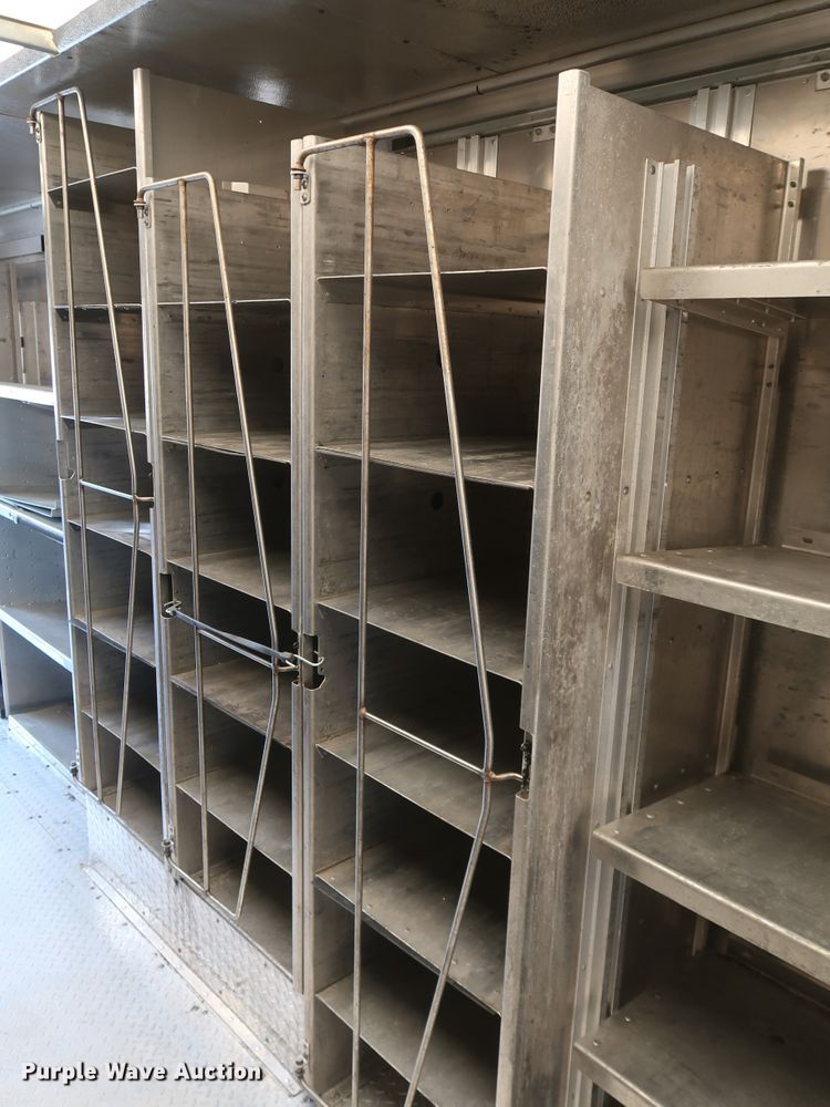 image for item IY9119 2013 Ford F59  refrigerated delivery truck