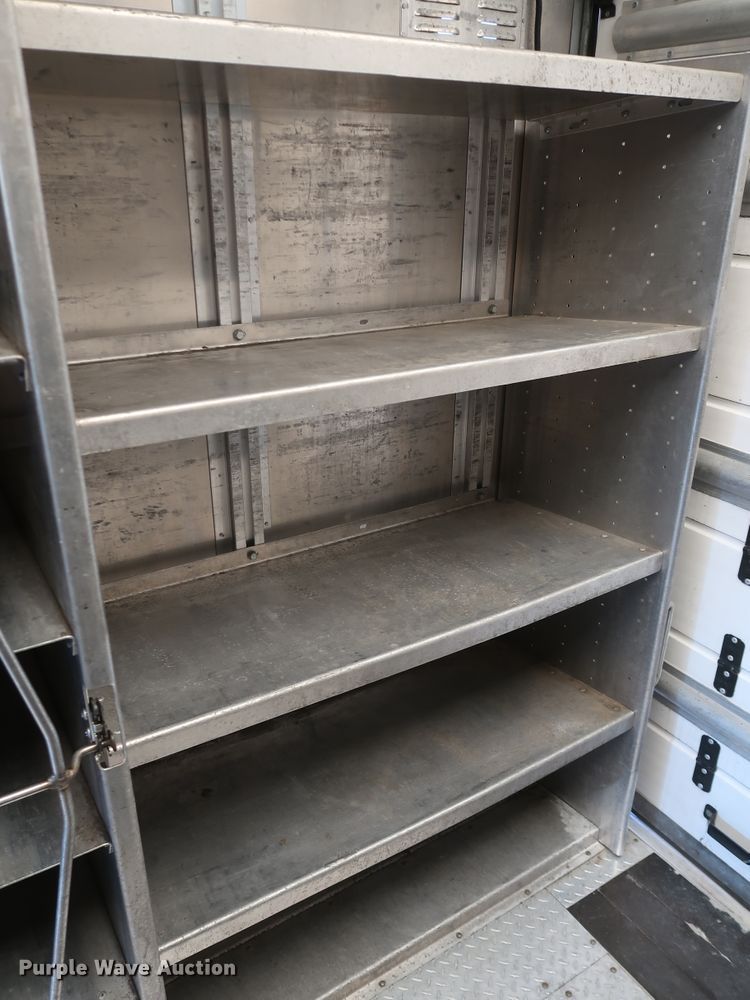 image for item IY9119 2013 Ford F59  refrigerated delivery truck