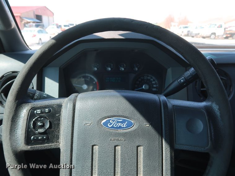 image for item IY9147 2012 Ford F550 Super Duty XL  Crew Cab utility / service truck