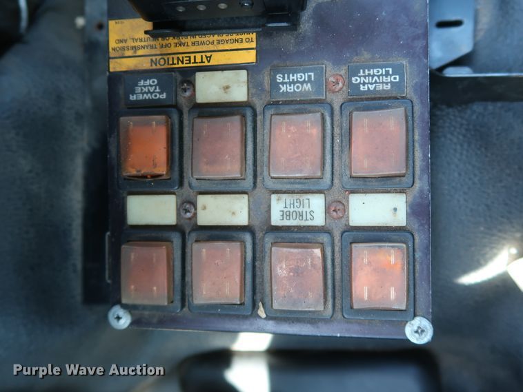 image for item IY9147 2012 Ford F550 Super Duty XL  Crew Cab utility / service truck