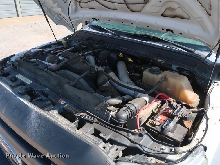 image for item IY9147 2012 Ford F550 Super Duty XL  Crew Cab utility / service truck