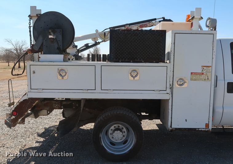 image for item IY9147 2012 Ford F550 Super Duty XL  Crew Cab utility / service truck