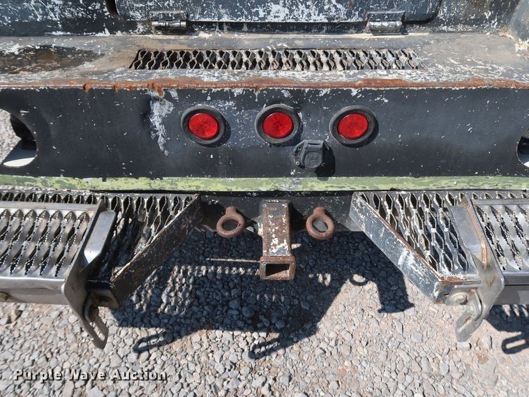 image for item IY9147 2012 Ford F550 Super Duty XL  Crew Cab utility / service truck