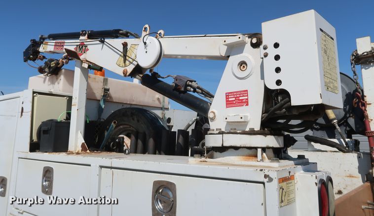 image for item IY9147 2012 Ford F550 Super Duty XL  Crew Cab utility / service truck