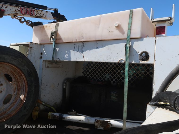 image for item IY9147 2012 Ford F550 Super Duty XL  Crew Cab utility / service truck