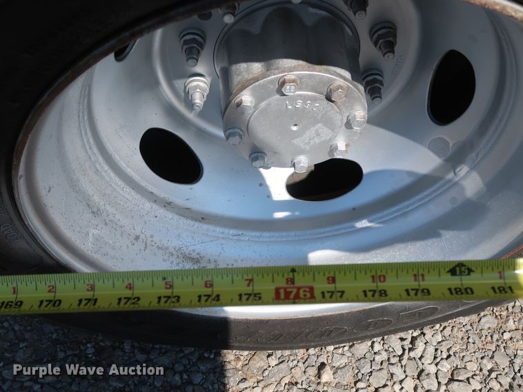 image for item IY9147 2012 Ford F550 Super Duty XL  Crew Cab utility / service truck