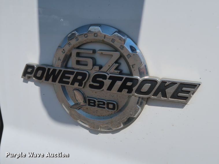 image for item IY9147 2012 Ford F550 Super Duty XL  Crew Cab utility / service truck