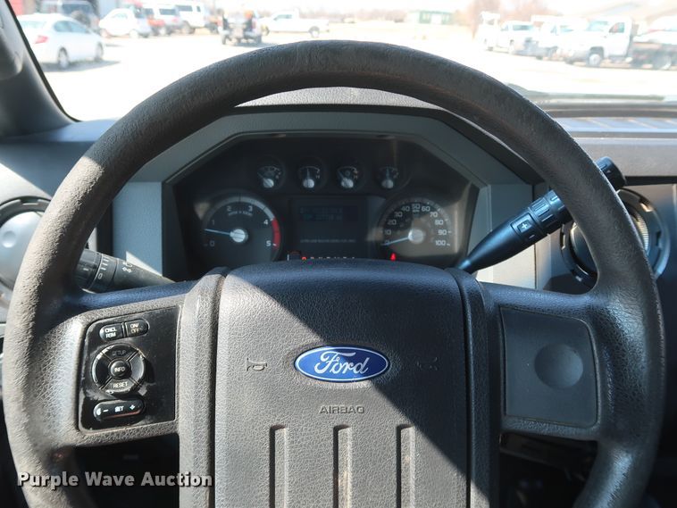 image for item IY9148 2012 Ford F450 Super Duty XL  Crew Cab utility / service truck