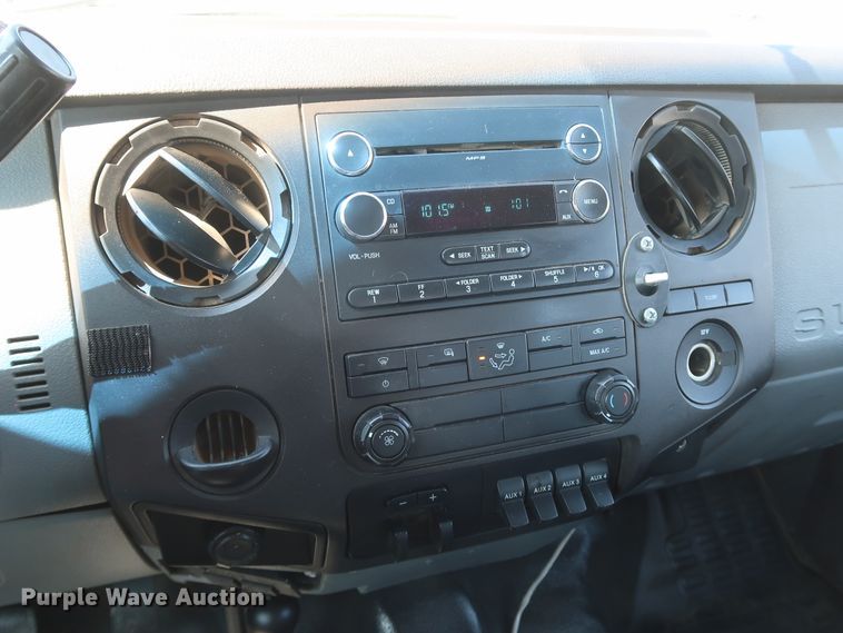 image for item IY9148 2012 Ford F450 Super Duty XL  Crew Cab utility / service truck