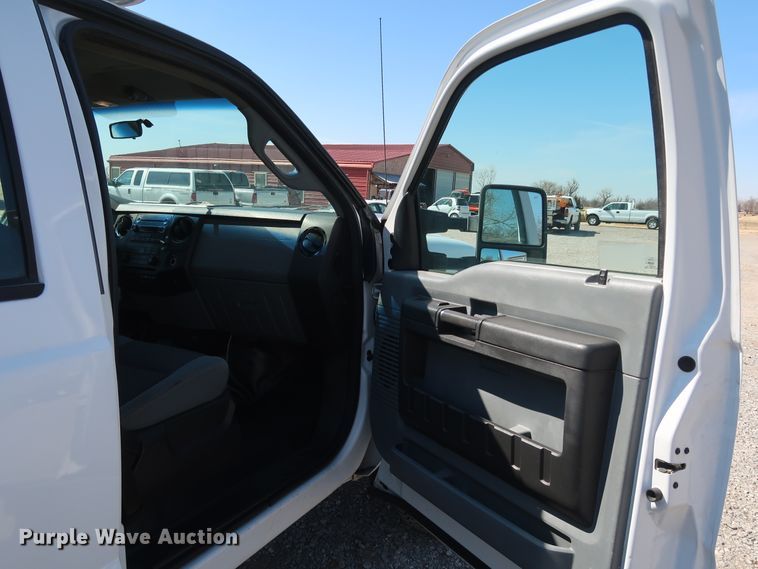 image for item IY9148 2012 Ford F450 Super Duty XL  Crew Cab utility / service truck