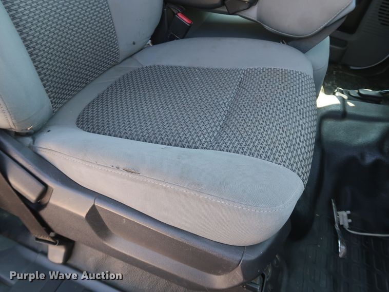 image for item IY9148 2012 Ford F450 Super Duty XL  Crew Cab utility / service truck