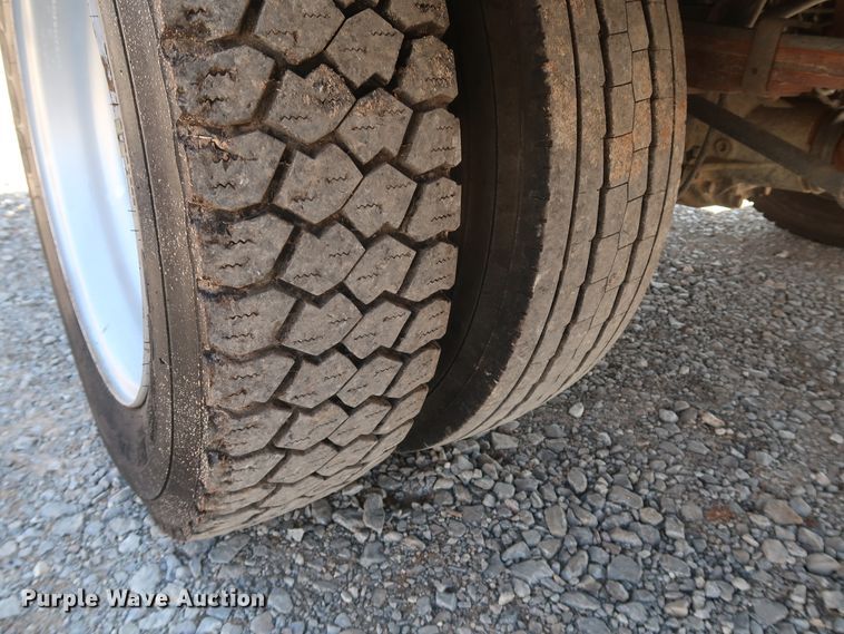 image for item IY9148 2012 Ford F450 Super Duty XL  Crew Cab utility / service truck