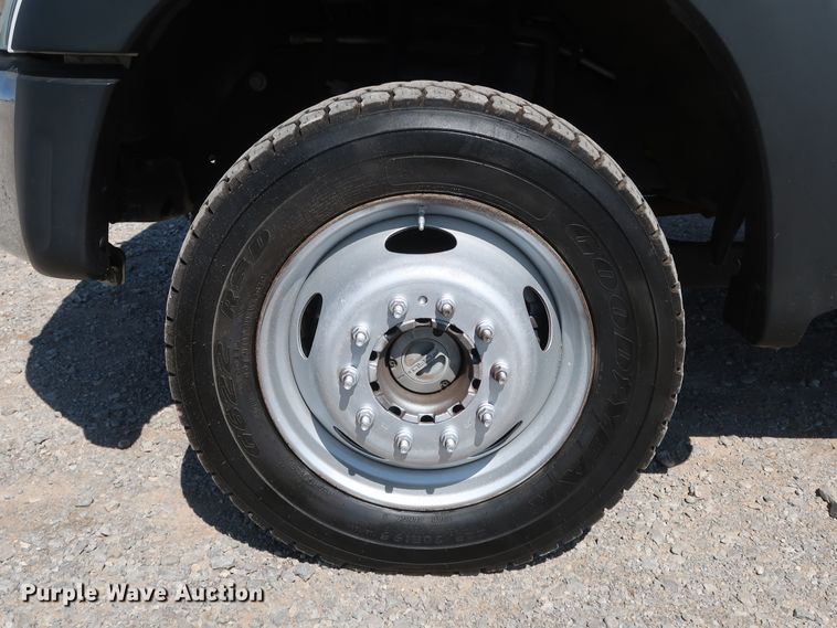 image for item IY9148 2012 Ford F450 Super Duty XL  Crew Cab utility / service truck