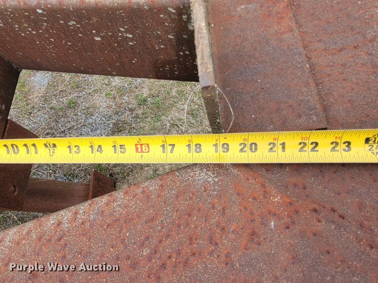 image for item JE9935 Engine hoist