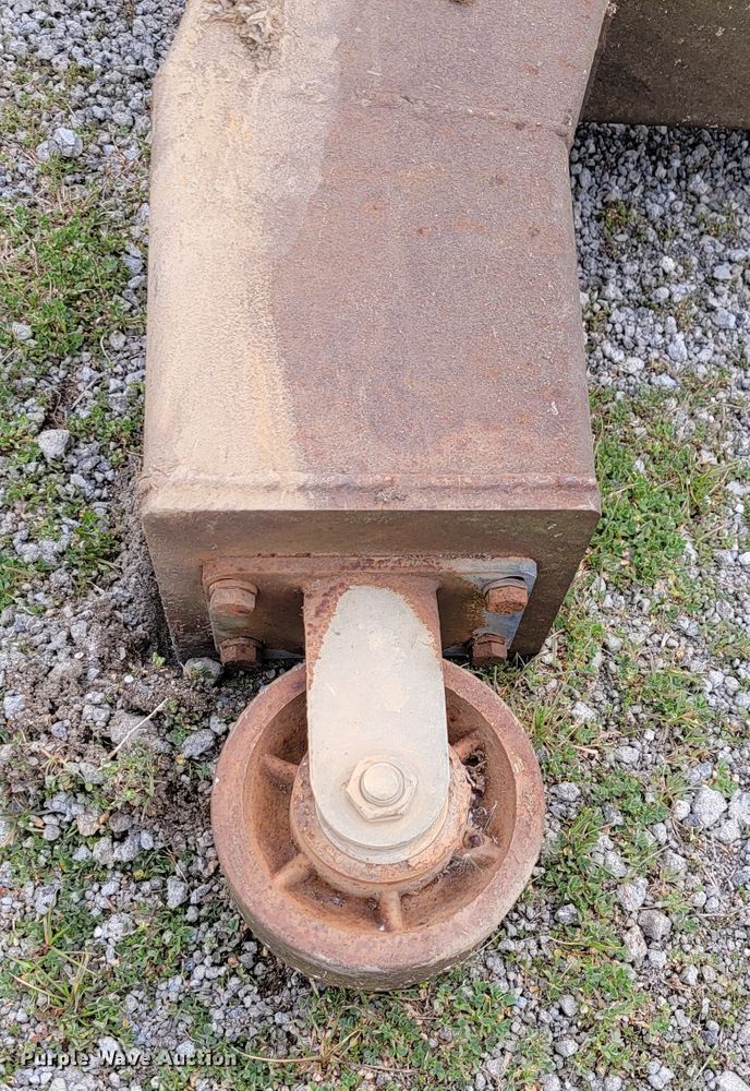 image for item JE9935 Engine hoist