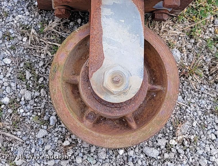 image for item JE9935 Engine hoist