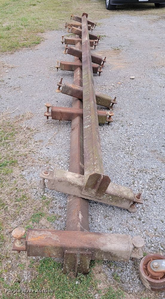 image for item JE9935 Engine hoist