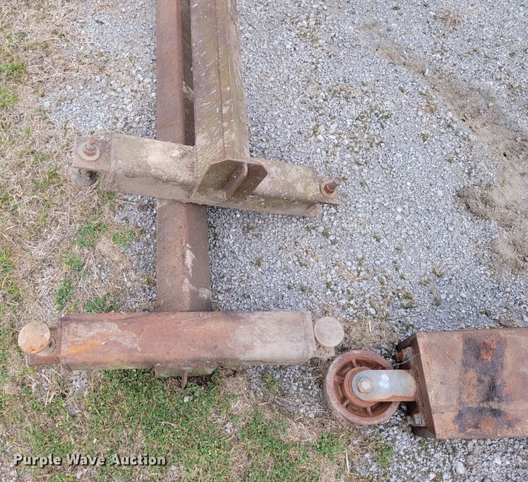 image for item JE9935 Engine hoist