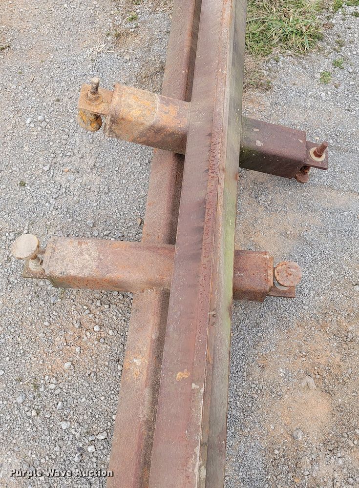 image for item JE9935 Engine hoist