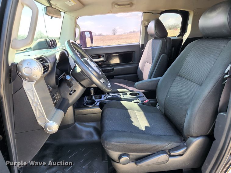 image for item JG9183 2007 Toyota FJ Cruiser  SUV