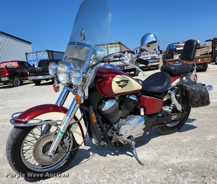 image for item JG9188 1998 Honda Shadow Ace 750  motorcycle