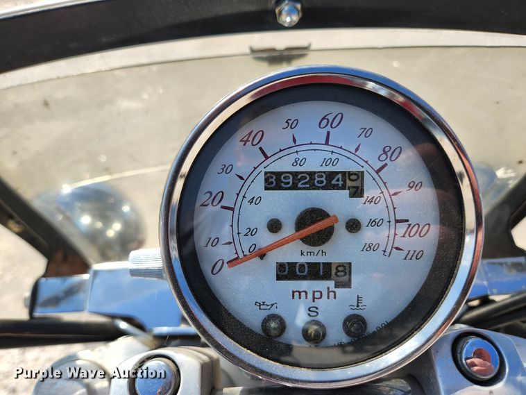 image for item JG9188 1998 Honda Shadow Ace 750  motorcycle