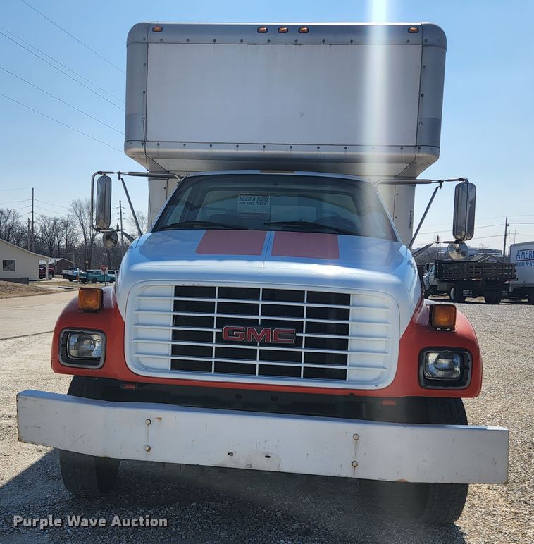 image for item JG9190 2000 GMC C6500  box truck