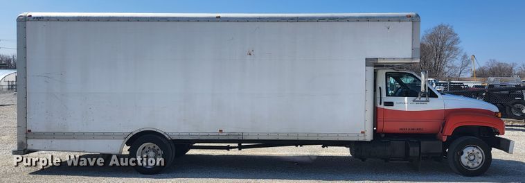 image for item JG9190 2000 GMC C6500  box truck