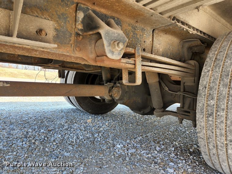 image for item JG9190 2000 GMC C6500  box truck