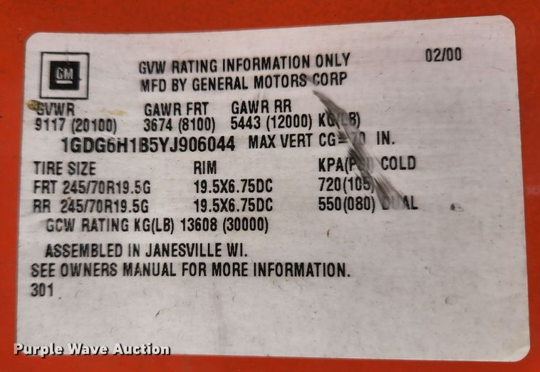 image for item JG9190 2000 GMC C6500  box truck