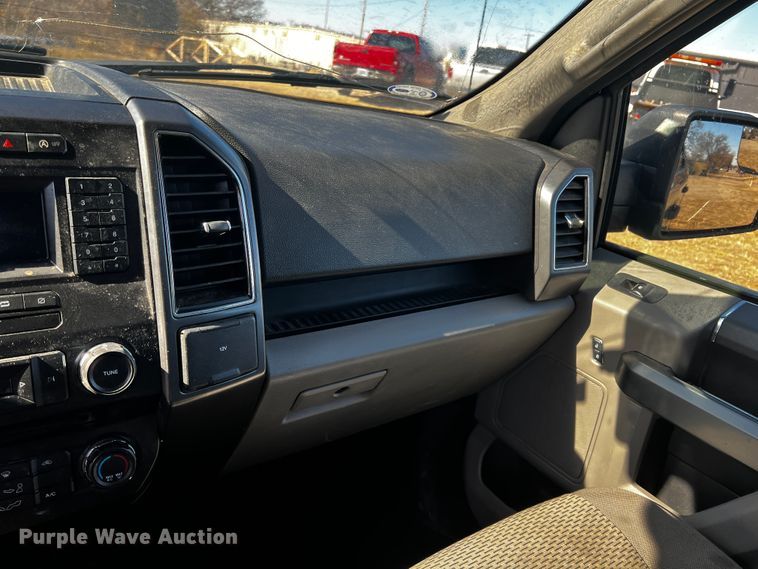 image for item JH9373 2018 Ford F150  SuperCrew pickup truck