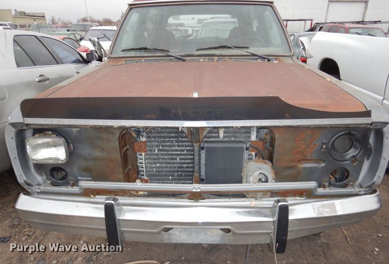 image for item JJ9226 1984 Dodge Ram Charger  SUV