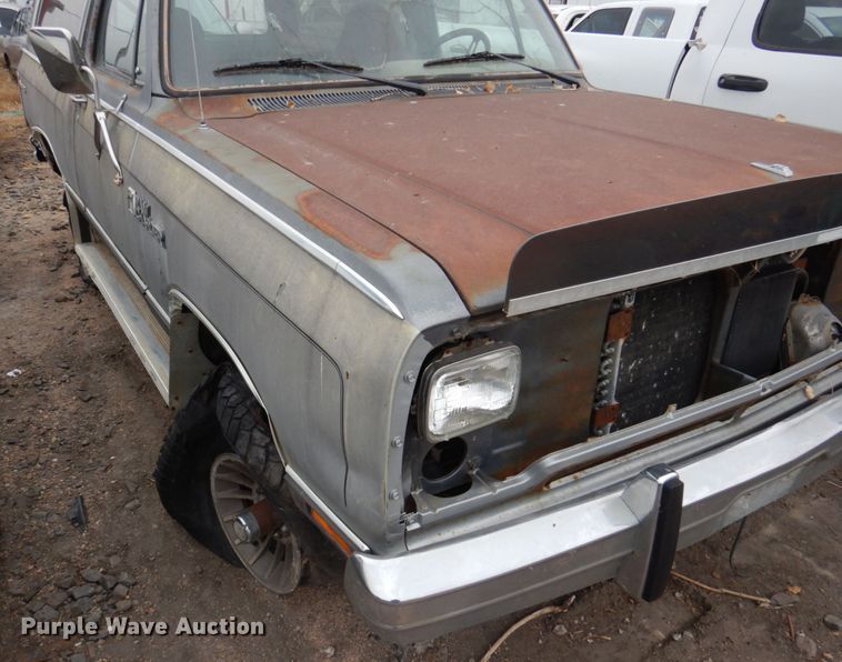image for item JJ9226 1984 Dodge Ram Charger  SUV