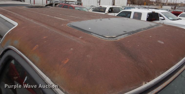 image for item JJ9226 1984 Dodge Ram Charger  SUV