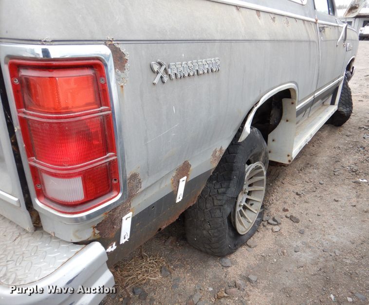 image for item JJ9226 1984 Dodge Ram Charger  SUV