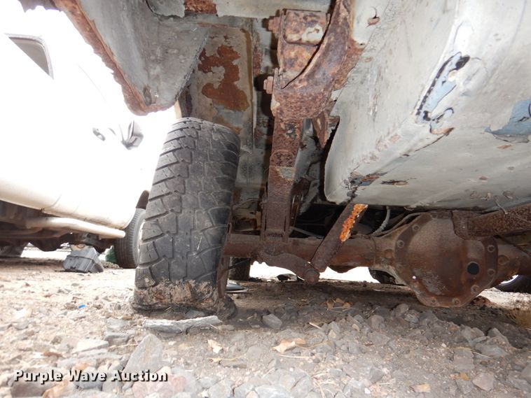 image for item JJ9226 1984 Dodge Ram Charger  SUV