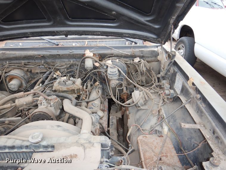 image for item JJ9226 1984 Dodge Ram Charger  SUV