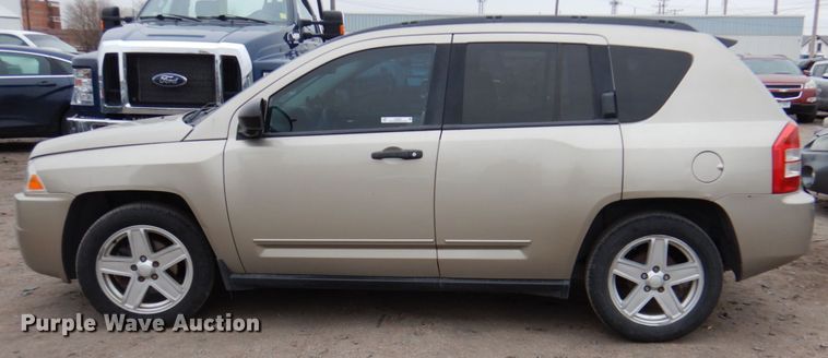 image for item JJ9232 2009 Jeep Compass  SUV