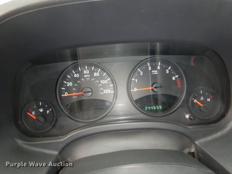 image for item JJ9232 2009 Jeep Compass  SUV