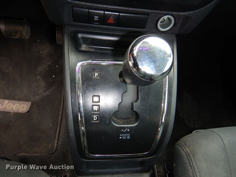 image for item JJ9232 2009 Jeep Compass  SUV