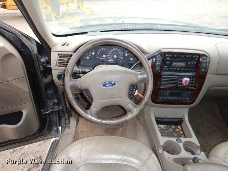 image for item JJ9234 2003 Ford Explorer  SUV