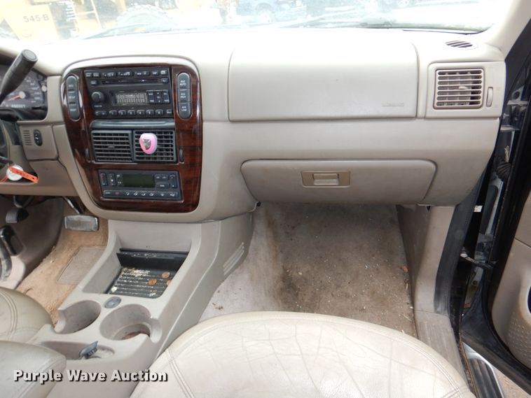 image for item JJ9234 2003 Ford Explorer  SUV