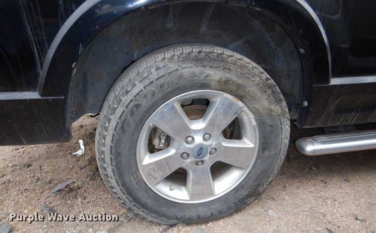 image for item JJ9234 2003 Ford Explorer  SUV